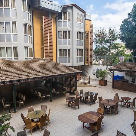 Hotel Maharajah Mamoudzou Экстерьер фото