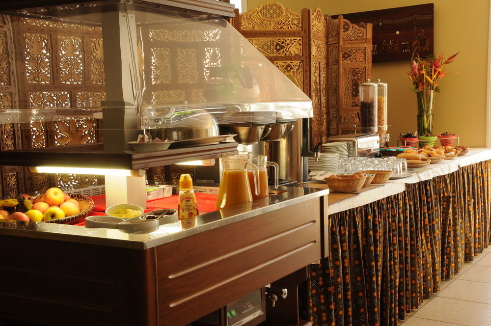Hotel Maharajah Mamoudzou Экстерьер фото
