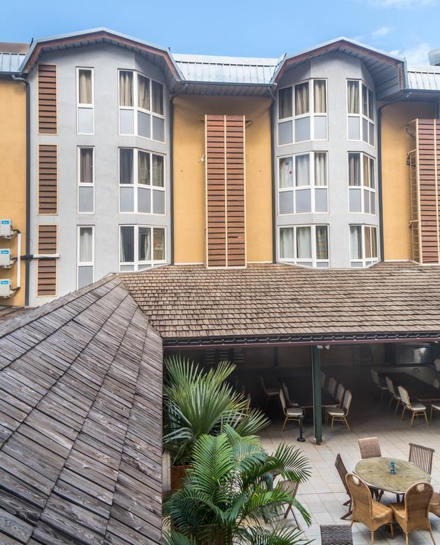 Hotel Maharajah Mamoudzou Экстерьер фото