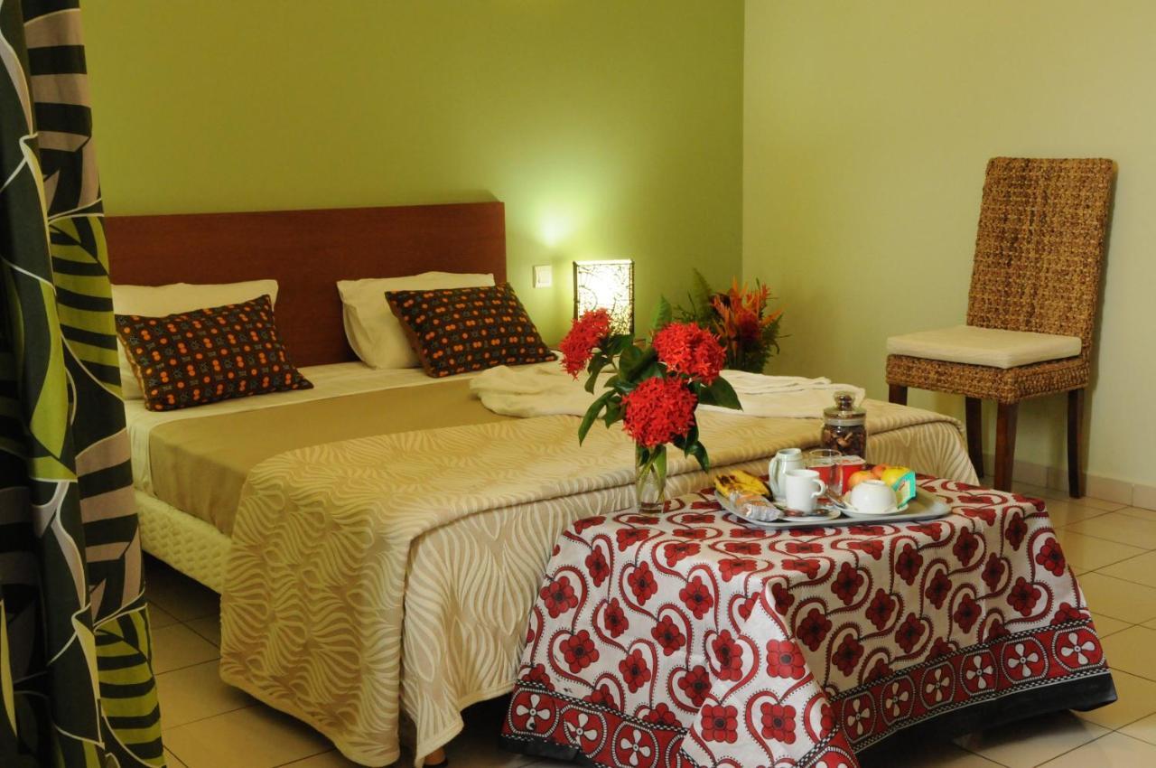 Hotel Maharajah Mamoudzou Номер фото