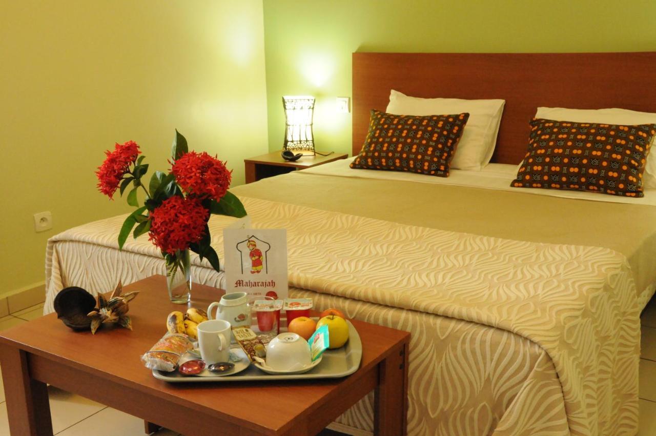 Hotel Maharajah Mamoudzou Номер фото